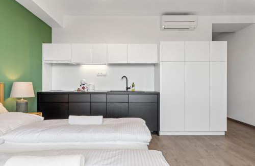 Old Town Apartment | LAM Olive - AC - Castle View