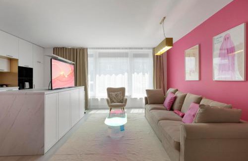Old Town Apartment | LAM Pink - JACUZZI - AC - PS4
