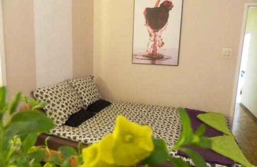 Praga House | Lama Rooms