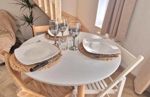 Bernieres-sur-Mer House | LaMaisonnette 500m plage Juno Beach