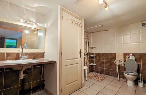 Lamalou-les-Bains Apartment | Lamalou les Bains, Joli F2 38 m2 en Rez de Chaussée, 200 m des Thermes