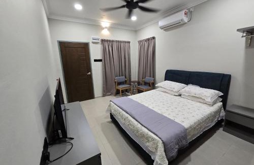 Pulau Gedong House | Laman D'Village