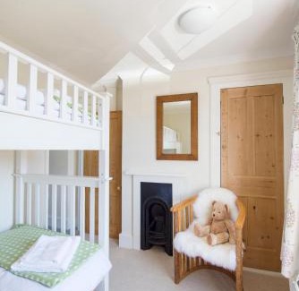 Seaford House | Lamb's Knees