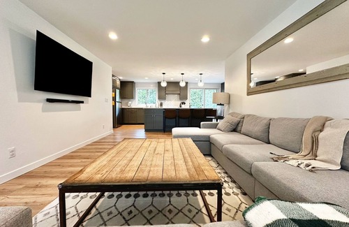 Ashwaubenon House | Lambeau Retreat on Marvelle Ln