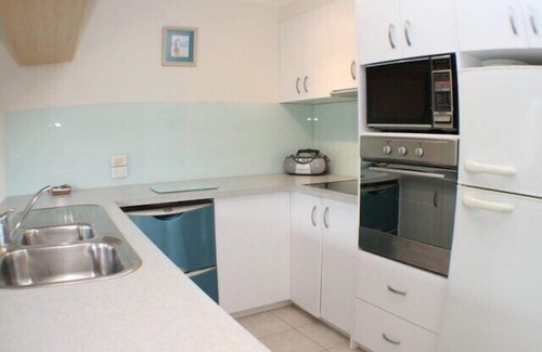 Mooloolaba Apartment | Lamer Unit 5 - Mooloolaba Beachfront Apt.