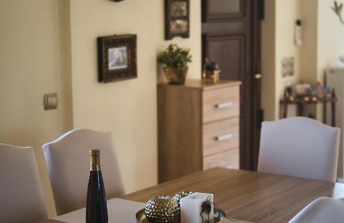 Lamia Villa | LaMia Casa in Central Greece