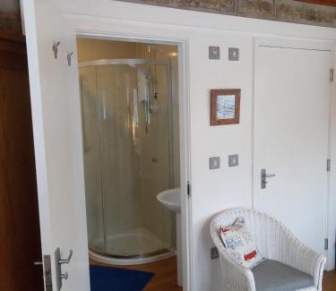Castallack Bed & Breakfast | Lamorna Pottery B&B