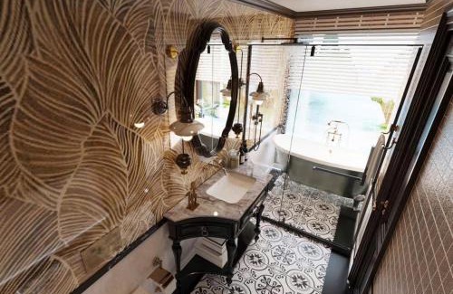 Cat Hai Boat Rental | Lan Ha Bay Overnight Cruises - Booking Center