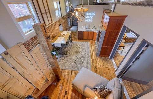 Lancaster Apartment | Lancaster City Stay Apt A