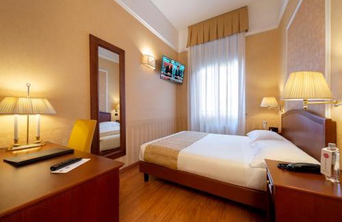 Milan Hotel | Lancaster Hotel