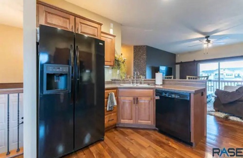 Sioux Falls House | Lancaster-Whole Family Home safe area and close to shopping