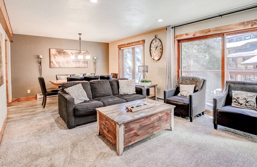 Warrior's Mark Condo | Lances West Condo: Stroll To Slopes, Downtown