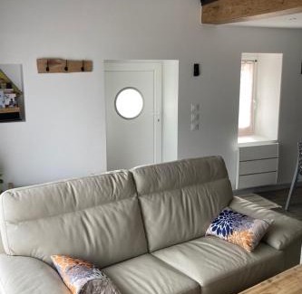 Laroque House | LAncien Chai
