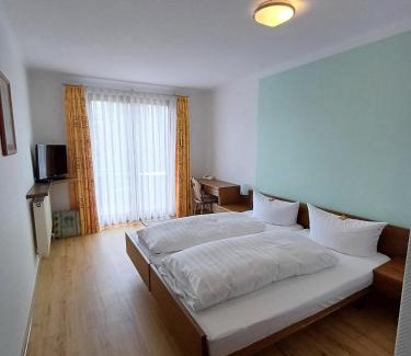 Illmensee Hotel | Landgasthof Adler