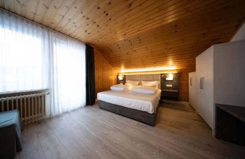 Schwalefeld House | Landgasthof Göbel