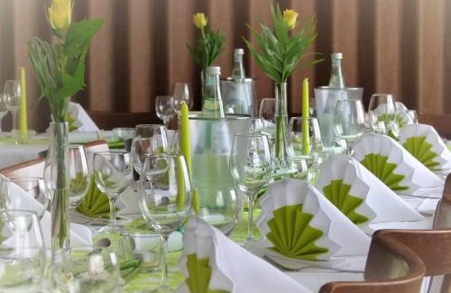 Kredenbach Hotel | Landgasthof & Hotel "Merje"