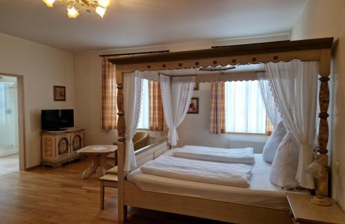 Wullenstetten Hotel | Landgasthof Krone