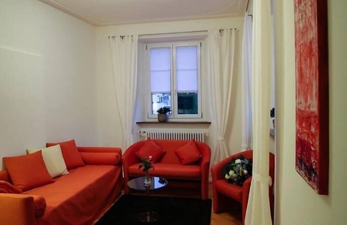 Efringen-Kirchen Hotel | Landgasthof Rebstock Egringen