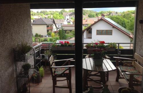 Huenfeld House | Landgasthof zum Wiesengrund