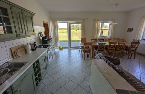Muritz House | Landhaus Fischersruh am PlauerSee cozy vacation home private beach rowing boat fishing