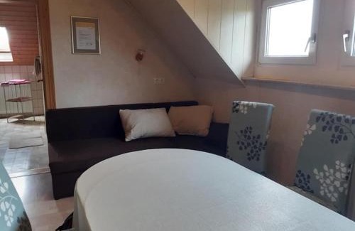 Friedrichsfeld Apartment | Landhaus in Reinhardswald bei Sababurg, cleaning included