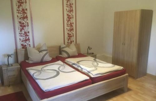 Friedrichsfeld Apartment | Landhaus in Reinhardswald bei Sababurg, cleaning included