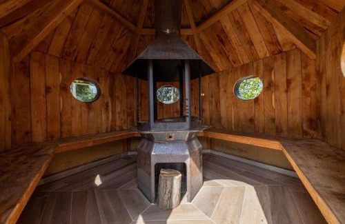 Trois-Ponts House | Landhaus mit Hallenbad