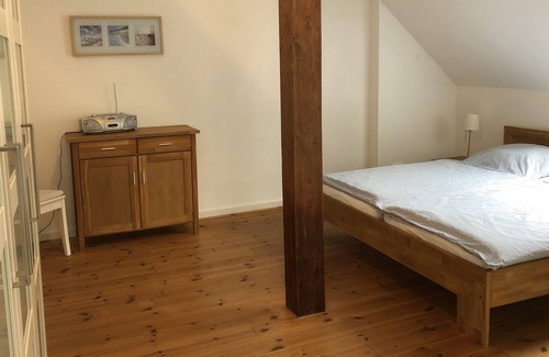 Jaderaltendeich Apartment | Landhaus Wattmuschel/fewo Herzmuschel, romantic property in a secluded location