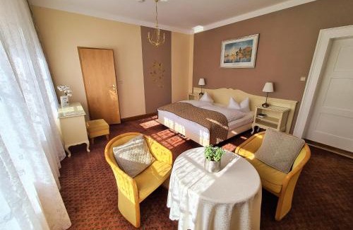 Pausa-Muhltroff Hotel | Landhotel