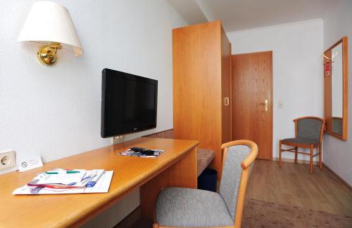 Zwoschwitz Hotel | Landhotel Plauen - Gasthof Zwoschwitz