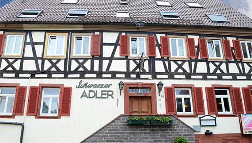 Tiefenbronn Hotel | Landhotel Schwarzer Adler