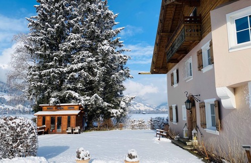 Bad Hofgastein Apartment | Landhouse With Pool In A Wonderful Surrounding.