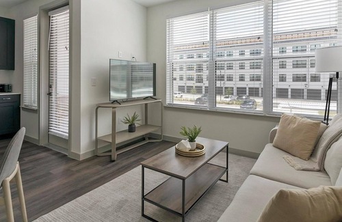 Northside Apartment | Landing | Amazing 1BD, Clubhouse, Gym