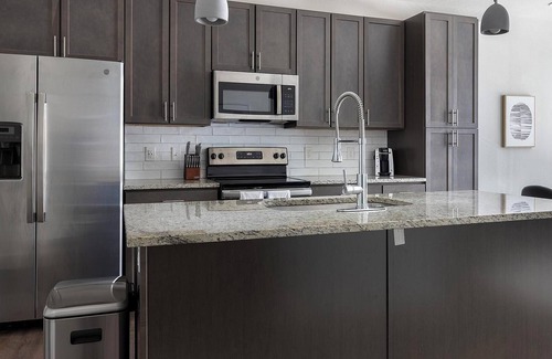 Stone Oak Apartment | Landing | Amazing 1BD, Game Room, Pool