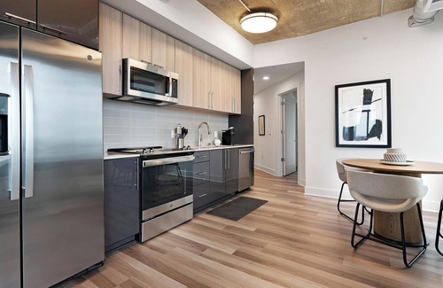 Baileys Crossroads Apartment | Landing | Amazing 2BD, Gym, Game Room