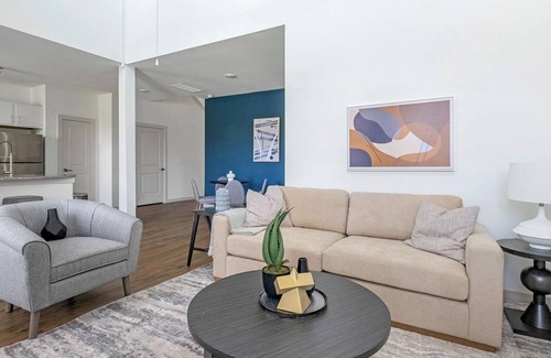 Waller Apartment | Landing Apartments Waller