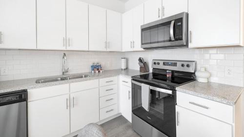 Five Points South Apartment | Landing at 20 Midtown - Birmingham
