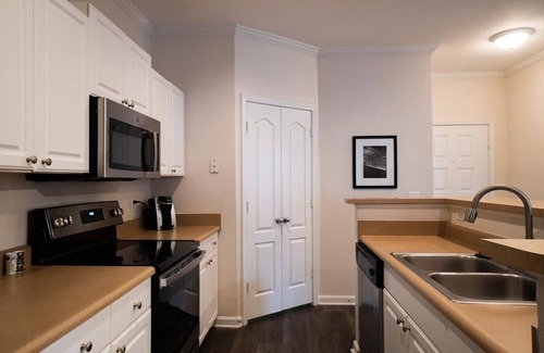 Durham Apartment | Landing at Alden Place at South Square - 2 Bedrooms in Downtown Durham