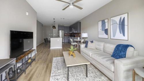 Warehouse District Apartment | Landing at Brix Warehouse District - 1 Bedroom in Central City South