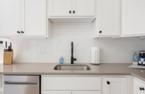 University City Apartment | Landing at Commons on Ludlow - 1 Bedroom in Uni.
