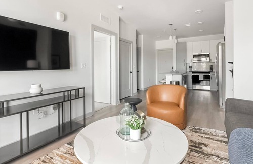 Springfield Apartment | Landing at Corner on Main - 1 Bedroom in Spring.