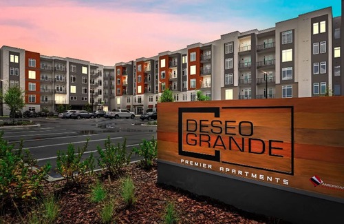 Florida Center Apartment | Landing at Deseo Grande - 1 Bedroom in Southwes.