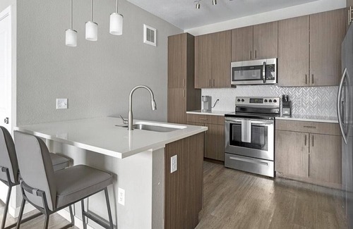 Dupont Apartment | Landing at Elevate at Pena Station - 1 Bedroom in Denver International Airport