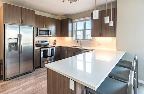 Dupont Apartment | Landing at Elevate at Pena Station - 2 Bedrooms in Denver International Airport