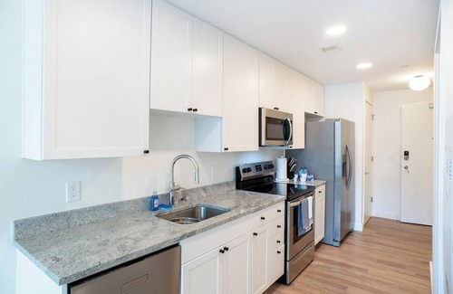 Greektown Historic District Apartment | Landing at eXchange - Studio in Downtown Detroit