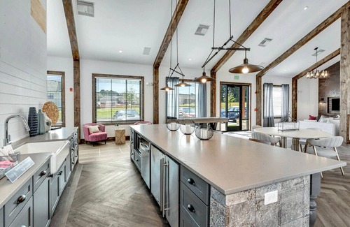 Madison Apartment | Landing at FarmHaus - 1 Bedroom in Huntsville