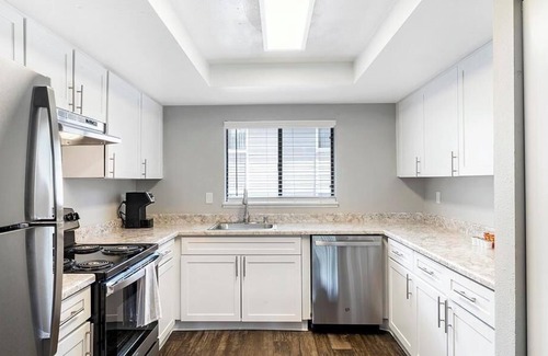 Renton Apartment | Landing at Grammercy - 2 Bedrooms in Downtown Renton