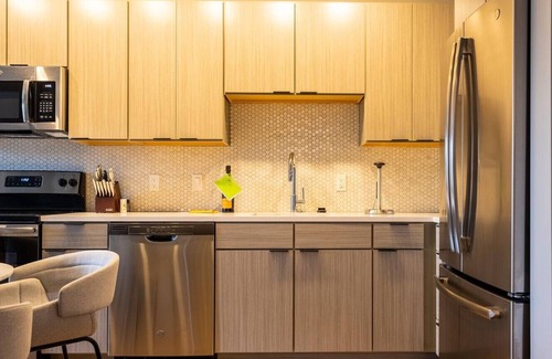 Tower Grove East Apartment | Landing at Grand Flats - 2 Bedrooms in Compton Heights