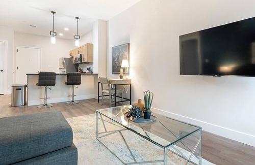 Kensington Apartment | Landing at Hagert and York - 1 Bedroom in East .