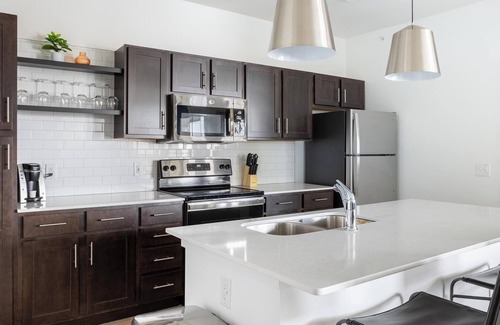 McCordsville Apartment | Landing at McCord Square - 2 Bedrooms in Mc Cor.